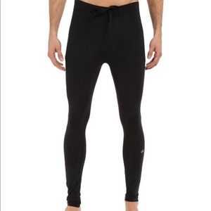 ALO YOGA Men’s Warrior Compression Pant - XS